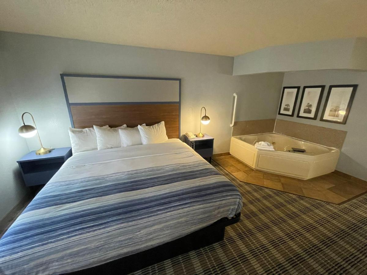 Americinn By Wyndham Sayre Kültér fotó